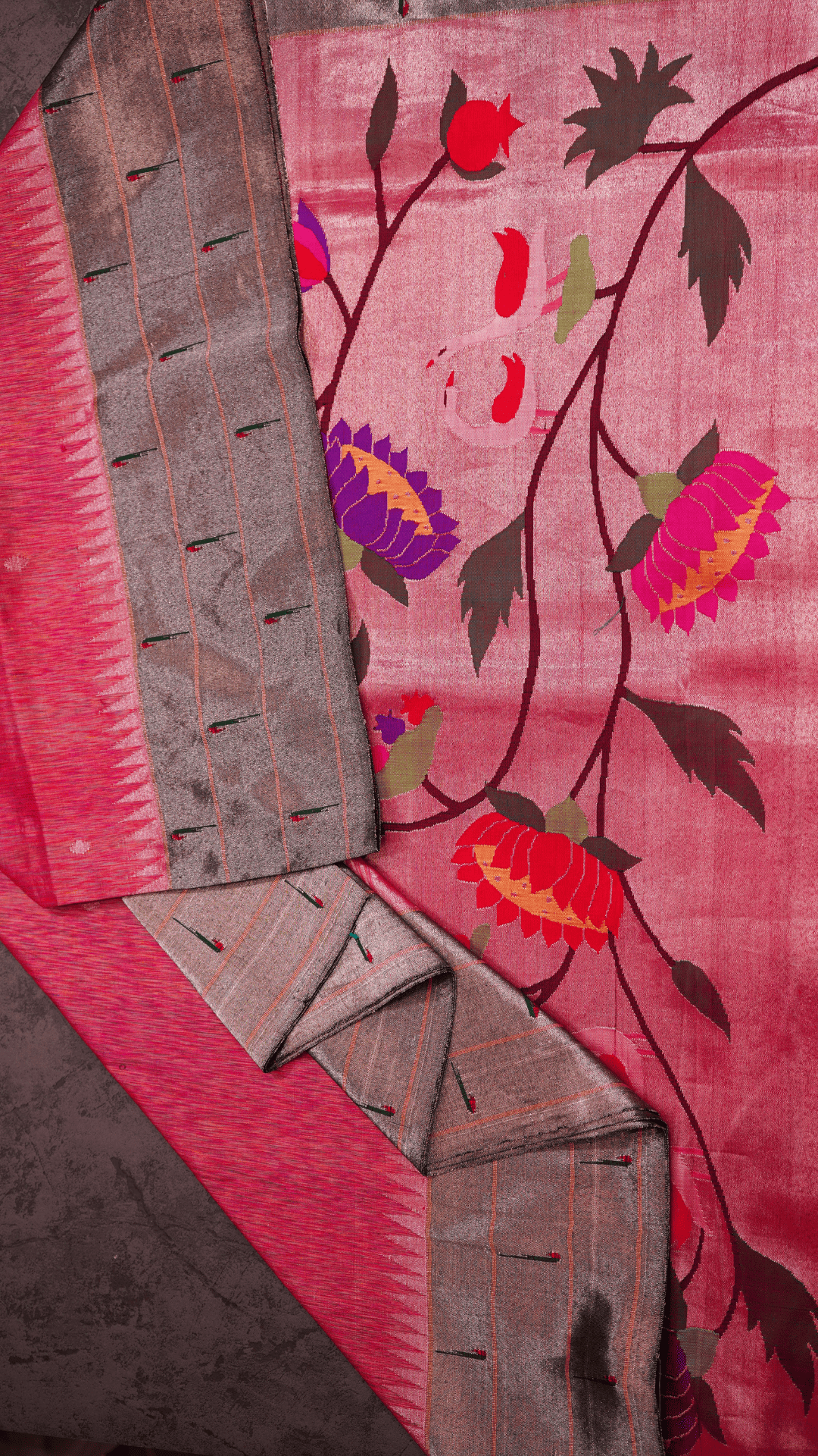 Rani Pink Munia Paithani