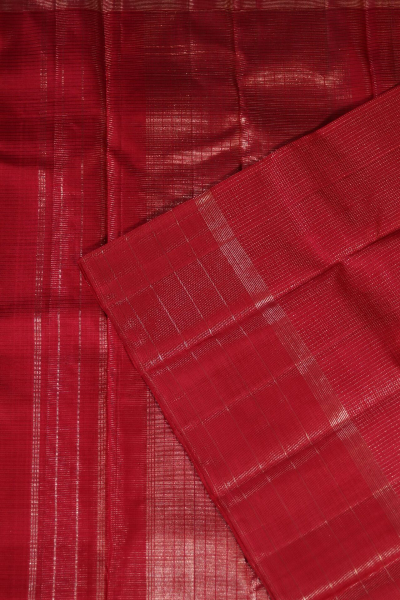 pure silk hot pink exclusive kanjeervaram, small checks.