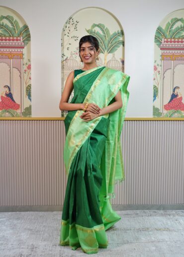 Bottle Green Checkered Kanjeevaram Saree